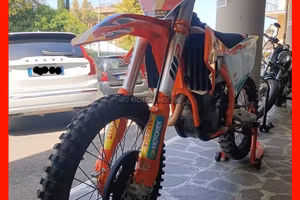 Ktm 450 sxf factory #rate#permute-scambi#consegne