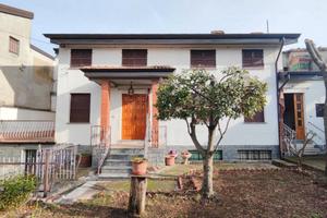 Casa Indipendente Gropparello