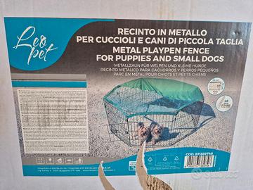Recinto per cane cucciolo