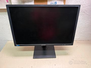 Monitor 20 22 24 pollici - prezzi in descrizione