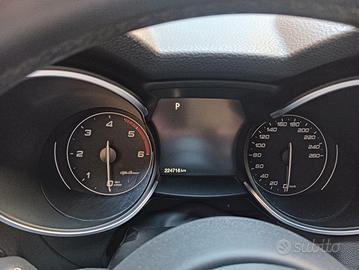 Alfa Romeo Stelvio Q4