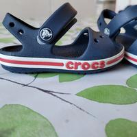Crocs numero 22 blu