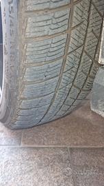 4 Gomme invernali 215/45/18