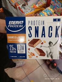 barrette proteiche Enervit 