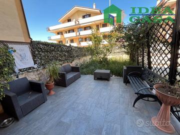 Appartamento con Ingresso Indipendente e giardino