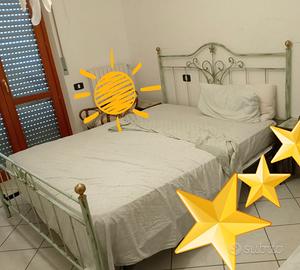 Delizioso letto in ferro battuto 1 piazza e mezza