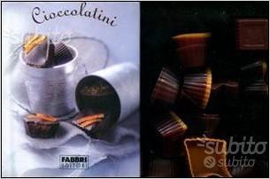 Stampi per cioccolatini e libro