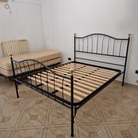 letto artigianale in ferro battuto