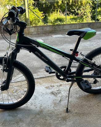 Bici bimbo 6/8 anni misura 25.5