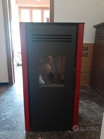 Stufa a pellet Invicta Vieste 7,3 KW