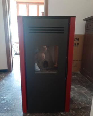 Stufa a pellet Invicta Vieste 7,3 KW
