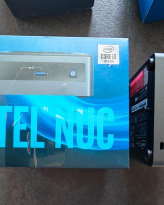 intel nuc mini PC i3 HD 256gb RAM 12gb Windows 11