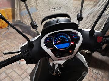  scooter piaggio Beverly 350