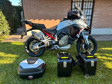 Ducati Multistrada V4S Travel & Radar 2024