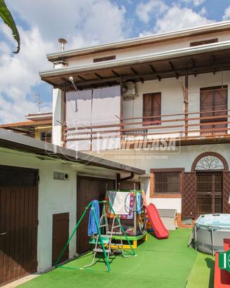 CASA INDIPENDENTE CON GIARDINO, DOPPI BOX E AMPI S