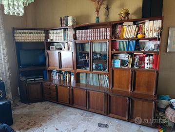 Libreria con letto a scomparsa 