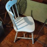 SEDIA BIANCA E ALTRO