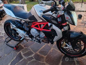 MV Augusta brutale 800, 125cv. 2013