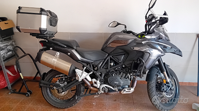 Benelli trk 502x