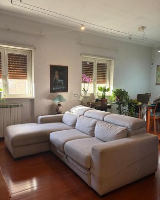 Divano letto angolare con penisola PoltroneSofà