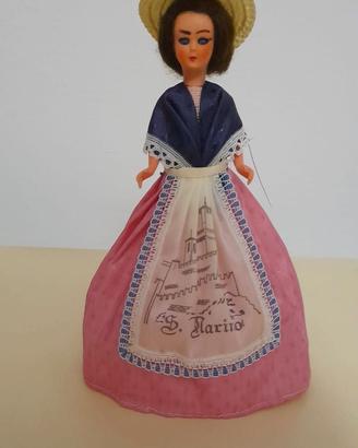 Bambolina souvenir San Marino collezione