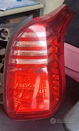 fanale posteriore DX PEUGEOT 5008 anno 2011