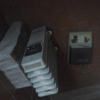 Mini calorifero portatile e calcolatrice