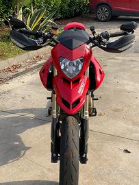 Dicati Hypermotard 1100S