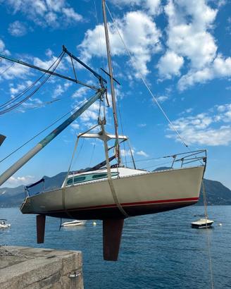 Barca a vela 7,5m Lago Maggiore  pronta