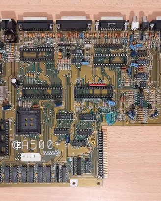 Scheda madre Commodore Amiga 500 Plus Rev.8A 1MB