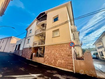 Macomer HOTEL ALBERGO B&B in centro 400 mq