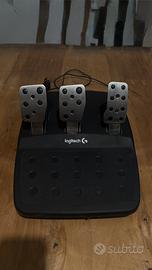 Volante e pedali Logitech