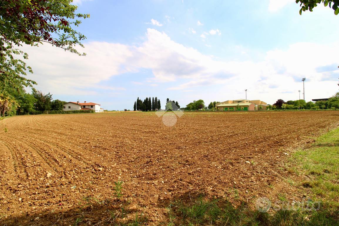 TER. RESIDENZIALE A BAGNARIA ARSA - Vista 2