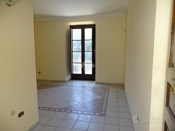 3 LOCALI A CASTROVILLARI