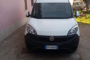 Fiat dobló