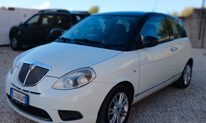 lancia ypsilon 1.2 GPL 134.000KM NEOPATENTATI 