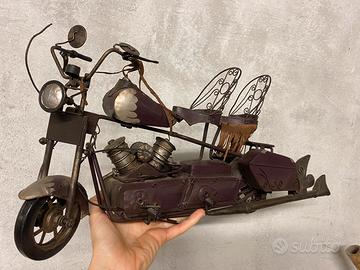 Moto Harley metallo