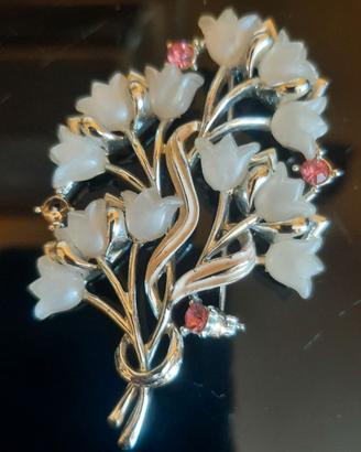 SPILLA VINTAGE MARCA STAR CON FIORI DI MUGHETTO