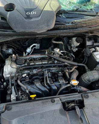 MOTORE E CAMBIO MANUALE G4FD 103KW