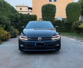 VOLKSWAGEN Polo 6ª serie - 2020