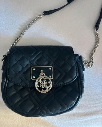 Borsa Guess nera a tracolla trapuntata mini