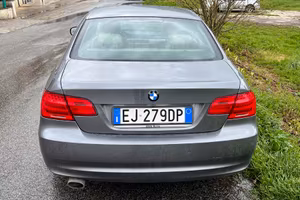 Auto BMW 320d coupè