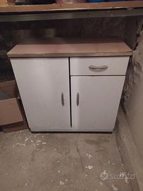 Mobiletto da cucina in metallo anni 50