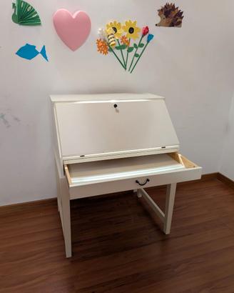 Secrétaire / scrivania IKEA - mobile camera