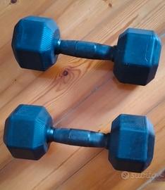 2 manubri da 7,5 kg dechatlon nuovi