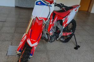 HONDA CRF 450 R  
