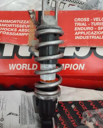AMMORTIZZATORE MONO POSTERIORE KAWASAKI Z750 Z1000
