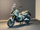 honda-x-adv-750-dct
