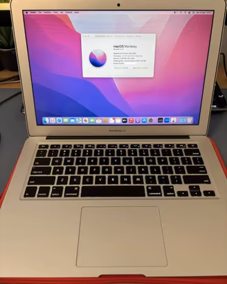 MacBook Air 13 i7 8GB 128GB