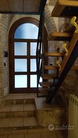 Bilocale ristrutturato e arredato